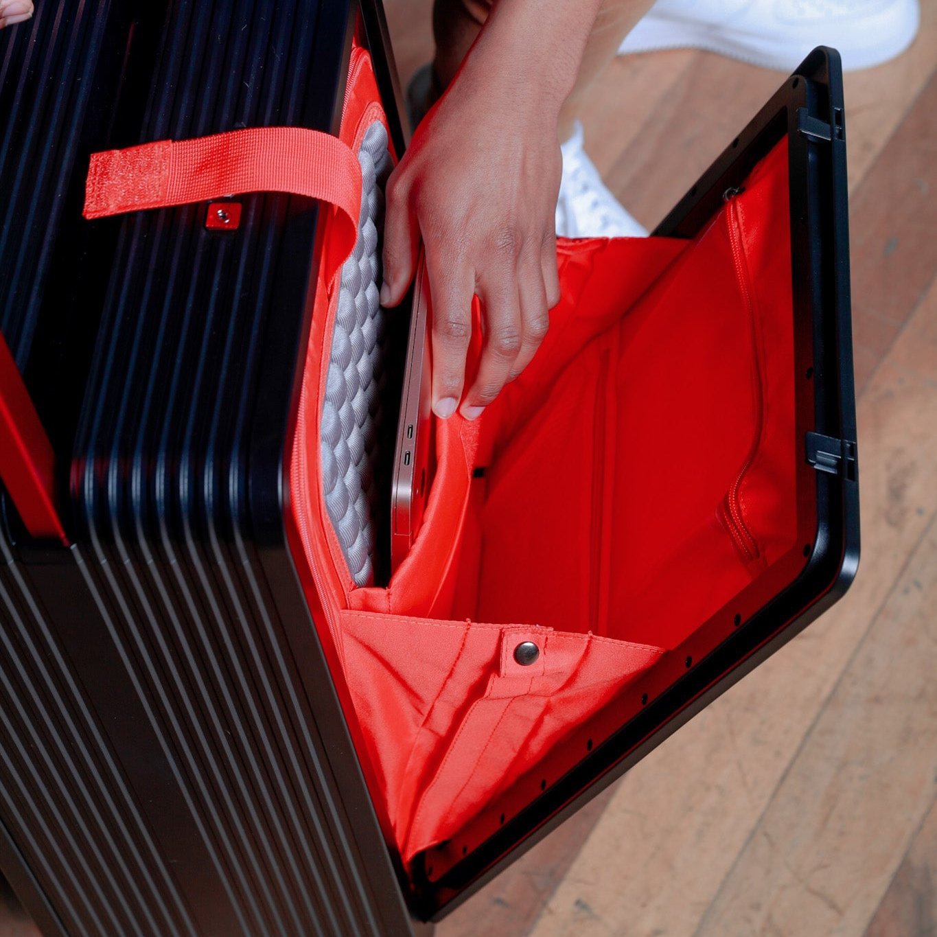 The Onyx Carry On Suitcase